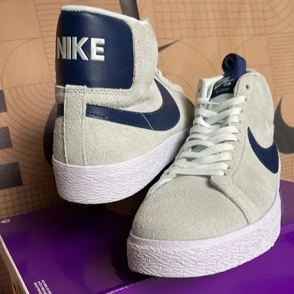 Nike SB Zoom Blazer Mid barely green/navy-barely green WMNS sneakers