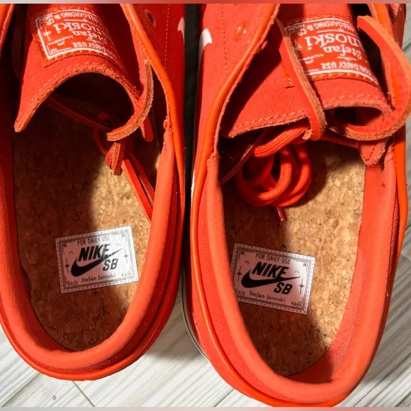Nike SB Zoom Janoski OG  Men's skate shoe sneaker orange Size 11.5 FD6757 800