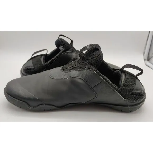 Nike Shoes Mens 10 Air Zoom Pulse Sneakers Slip On All Black Nursing Medical