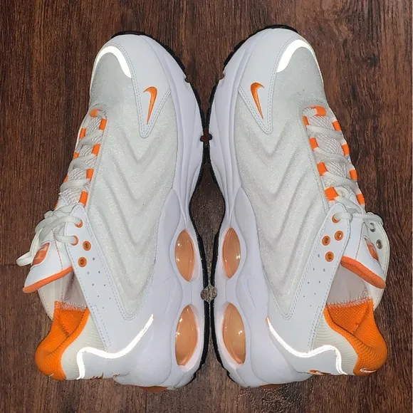 Nike size 9.5