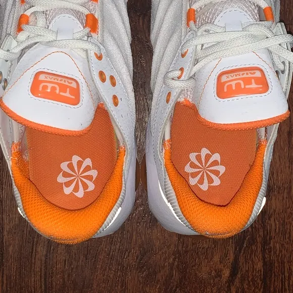 Nike size 9.5