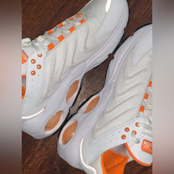 Nike size 9.5