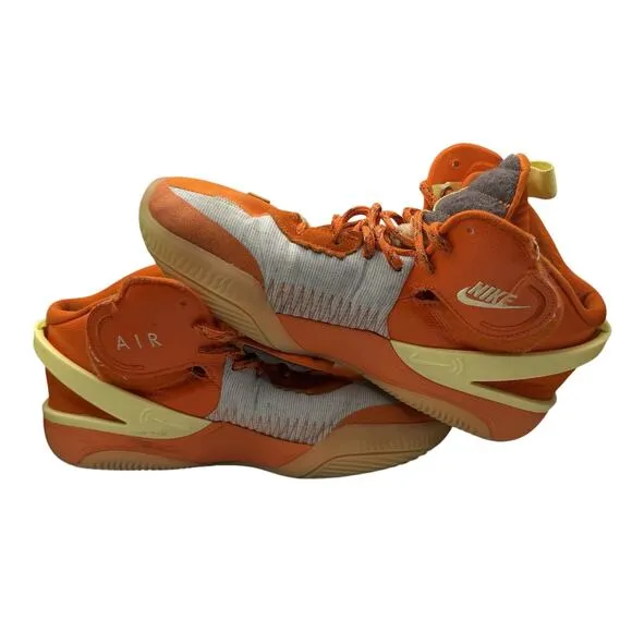 Nike Sneakers Air Deldon FlyEase Men’s 9.5 Orange Basketball Shoes DM4096-800