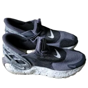 Nike Sneakers Mens 10.5 Go Flyease  Black Gray Slip On Athletic Running  Shoes