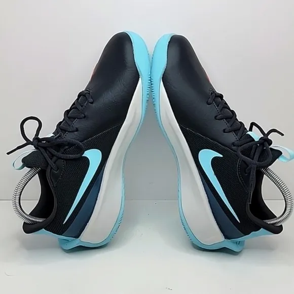 Nike | Team Hustle Quick smoke grey/magic ember low-top sneakers | WMS 7.5