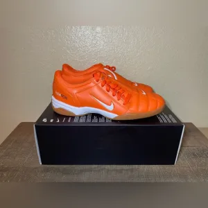 Nike Total 90 3 SP “Safety Orange” Soccer Shoes.- Size 7.5 Men.