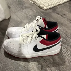 Nike White and Red Jordan 1 low sneakers