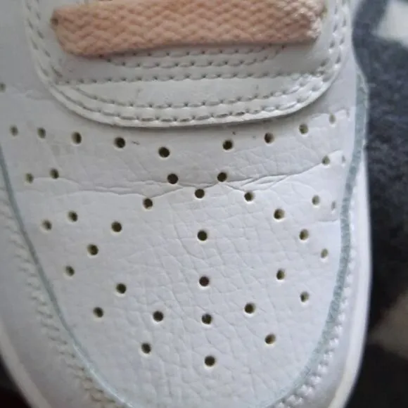 Nike White Court Vision Mid Casual Sneakers Size 6.5