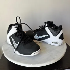 Nike women’s black basketball sneakers Air Visi Pro 4 587562-002 Shoes