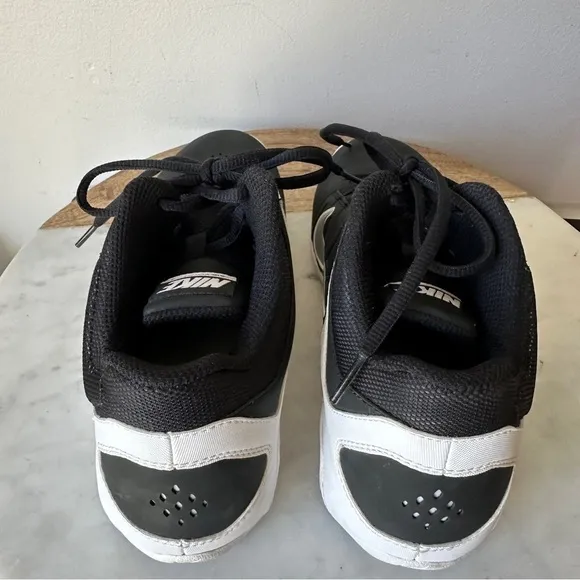 Nike women’s black basketball sneakers Air Visi Pro 4 587562-002 Shoes