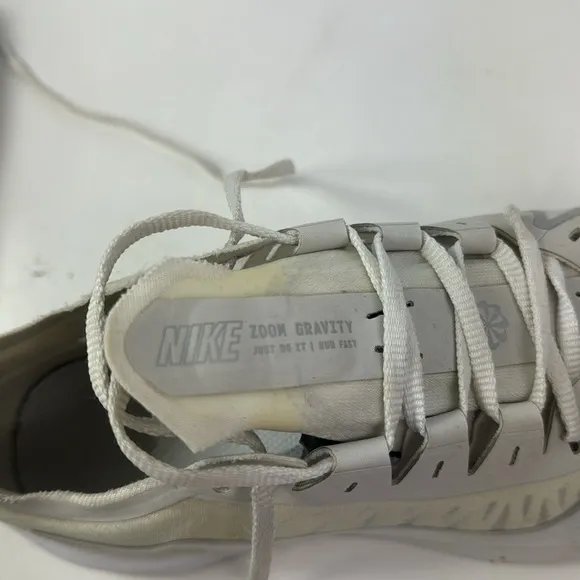 Nike Zoom Gravity Platinum Men’s Running Shoes