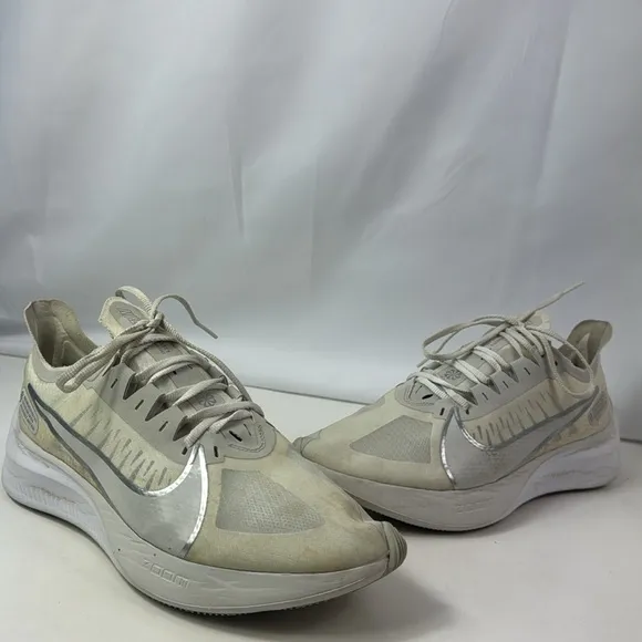 Nike Zoom Gravity Platinum Men’s Running Shoes