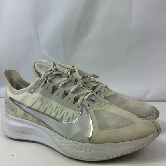 Nike Zoom Gravity Platinum Men’s Running Shoes