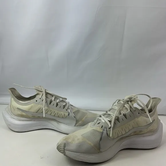 Nike Zoom Gravity Platinum Men’s Running Shoes