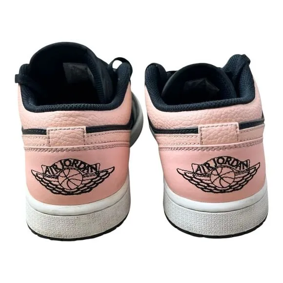 Nike Air Jordan 1 Low  size-8.5 Black/crimson