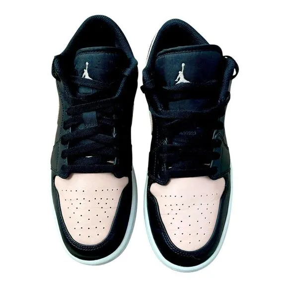 Nike Air Jordan 1 Low  size-8.5 Black/crimson