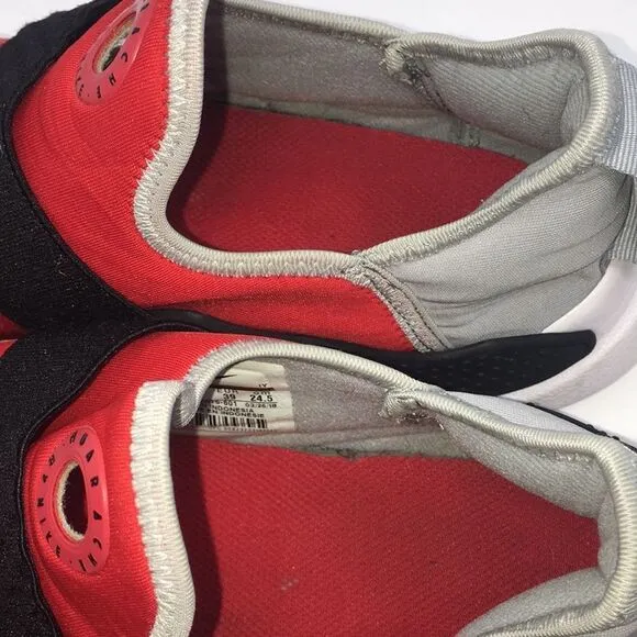 Nike Huarache Slip On Sneakers Youth size 6.5