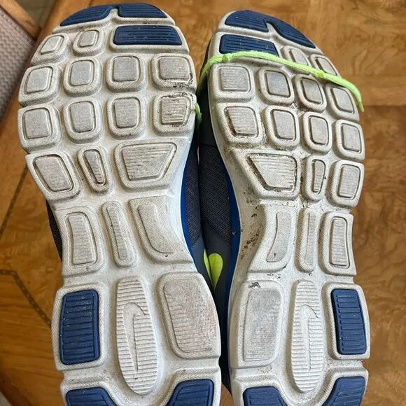 Nike Neon Tennis Shoes Sneakers