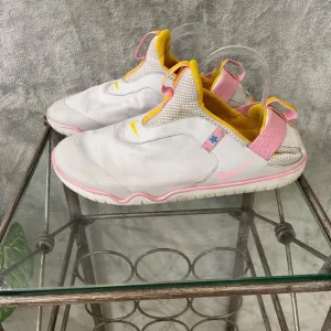 NikeZoom Pulse CT1629-002 Gray, Yellow, Pink Running Shoes Sneakers Men size 10