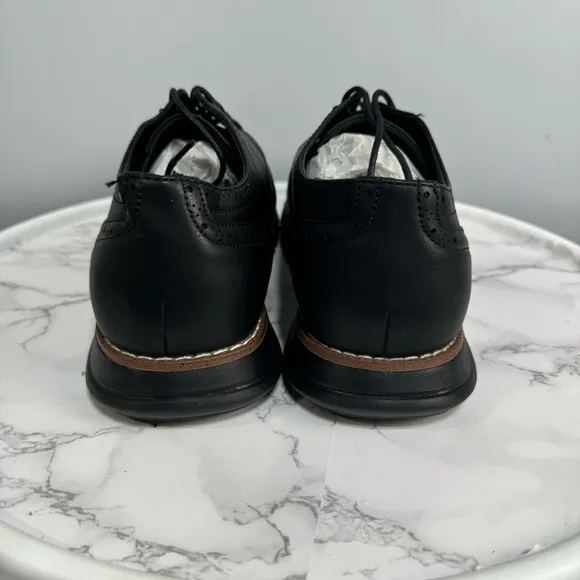 Nine West Mens Lightweight Lace Up Oxford Shoes Size 10 NEW # Box H706