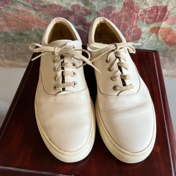 Nisolo Handcrafted Elayna Sneakers in Latte womens 7.5