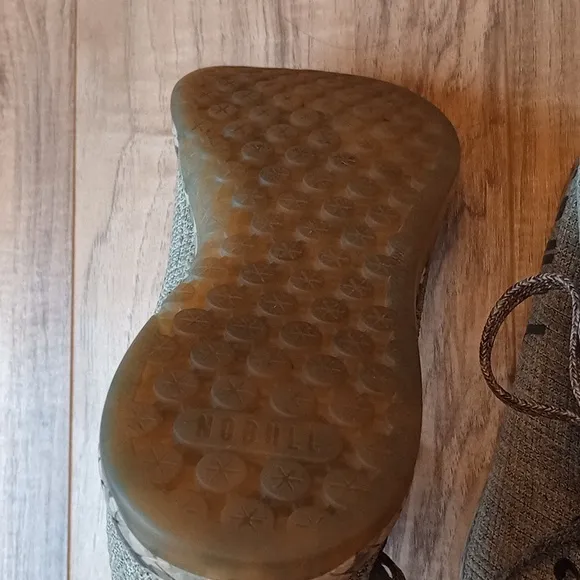 Nobull project high top lace up sneakers camo detail Size 7 Mens