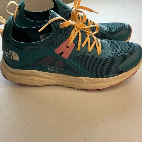 North Face Teal Sneakers with Yellow Laces size 10.5