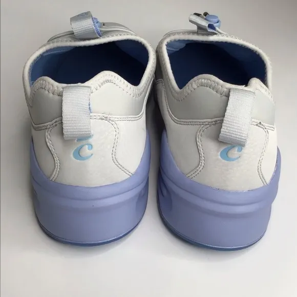 NWOB Clove Classic Slip On Nursing Shoe in Grey Matter Size 11.5