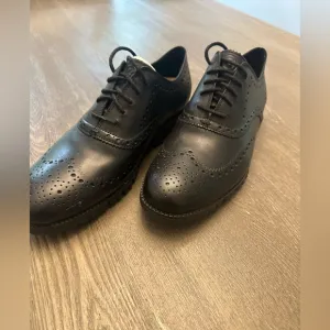 NWOB COLE HAAN BLACK ZERO GRAND MENS DRESS SHOES - Size 10.5 SKU:537