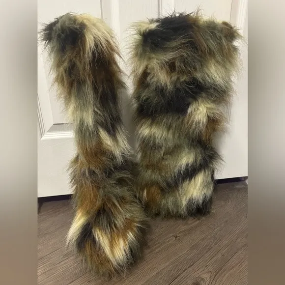 NWOB Dolls Kill / Current Mood Camo Liquid Rhythm Faux Fur Boots