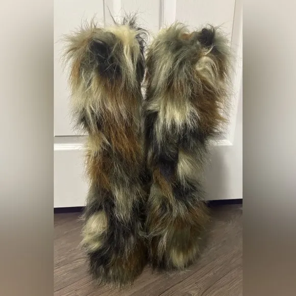 NWOB Dolls Kill / Current Mood Camo Liquid Rhythm Faux Fur Boots