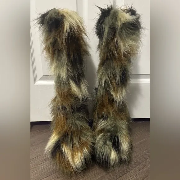 NWOB Dolls Kill / Current Mood Camo Liquid Rhythm Faux Fur Boots