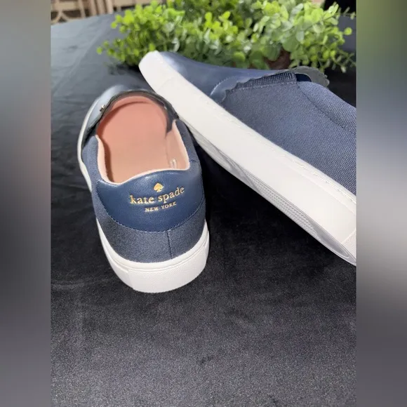 NWOB Kate Spade Aleta Scalloped Slip-on Sneakers