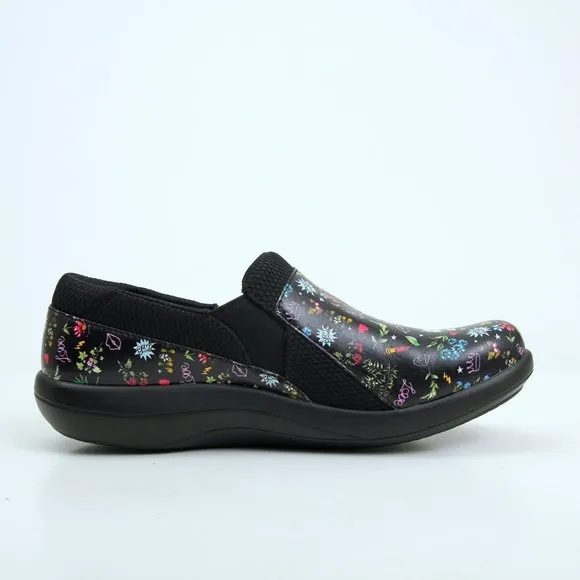 NWOT Alegria Duette Steez Shoes