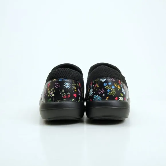 NWOT Alegria Duette Steez Shoes
