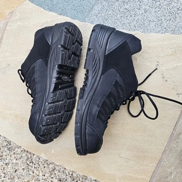 Nwot. Avenger work boots US 10,5 medium