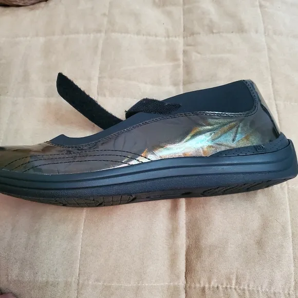 NWOT Drew Rose Women's Mary Jane Shoes