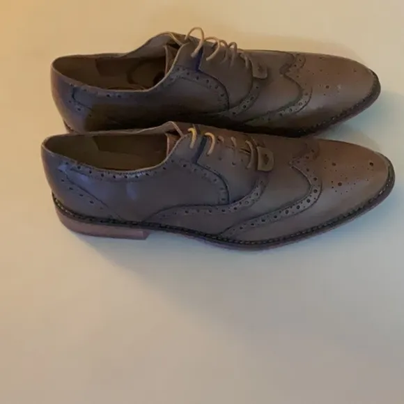 NWOT Mens hush puppies dress shoes