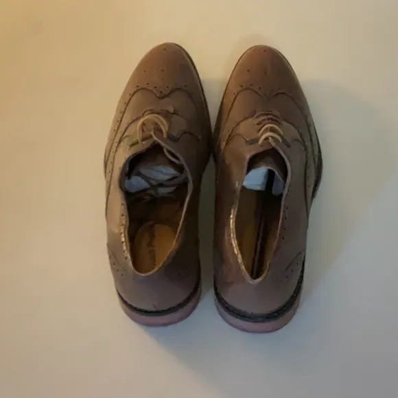 NWOT Mens hush puppies dress shoes