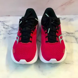 NWOT saucony Magenta &amp; Black Athletic Sneakers Size 8