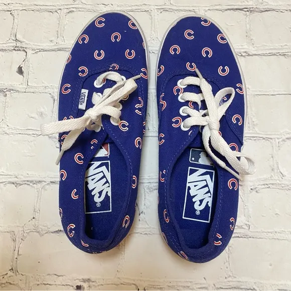 NWOT Vans   MLB Chicago Cubs Sneakers