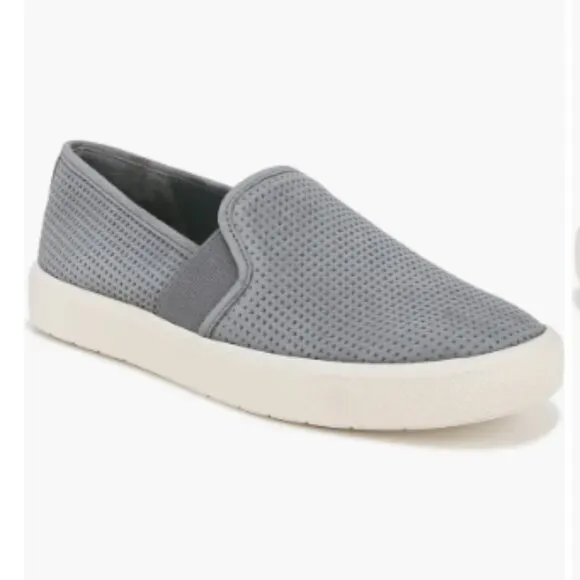 NWOT VINCE Blair Perforated Suede Sneaker size 8