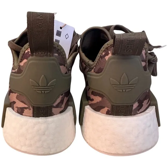 NWT Adidas Men's Originals size 7 NMD R1 Sneakers. Olive Strata/Camo colorway