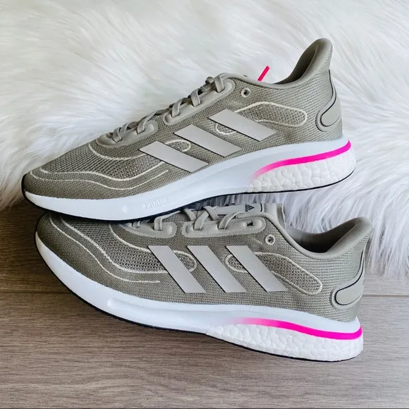 NWT Adidas Supernova Women’s Shoes