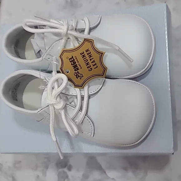 NWT &amp; Box Angel Brand Infant &amp; Toddler Boys &amp; Girls  Walking  or Dress Shoes