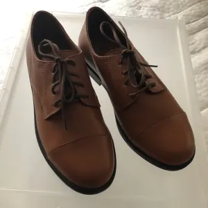 NWT Brooks Brothers Dress Shoes