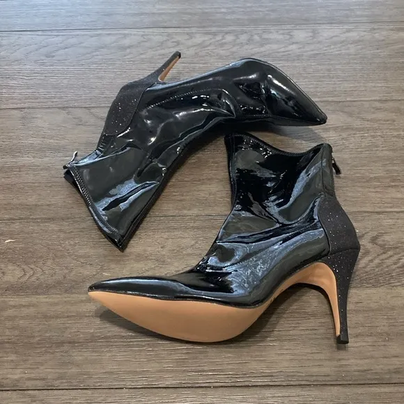 NWT BURJU Savage Ankle Closed Pointed Toe Wet Look With Sparkle Heel 15