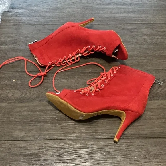 NWT BURJU Sierralynn Lace up Ankle Boots dancing | Size 10.5