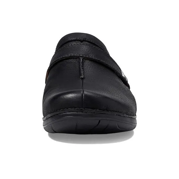 NWT Clarks Women's Loop Ease (Black Leather)  Shoes-Size 7.5