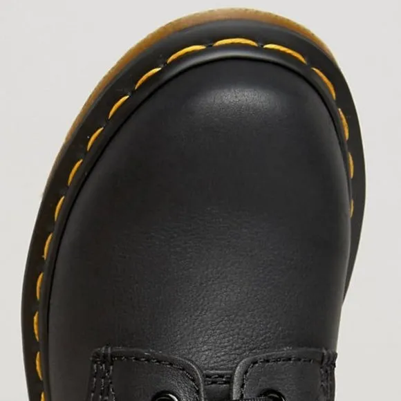 NWT Dr Martens Pascal 8 Eye Boots 5